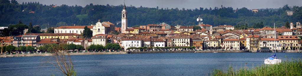 Arona i Piemonte Italien