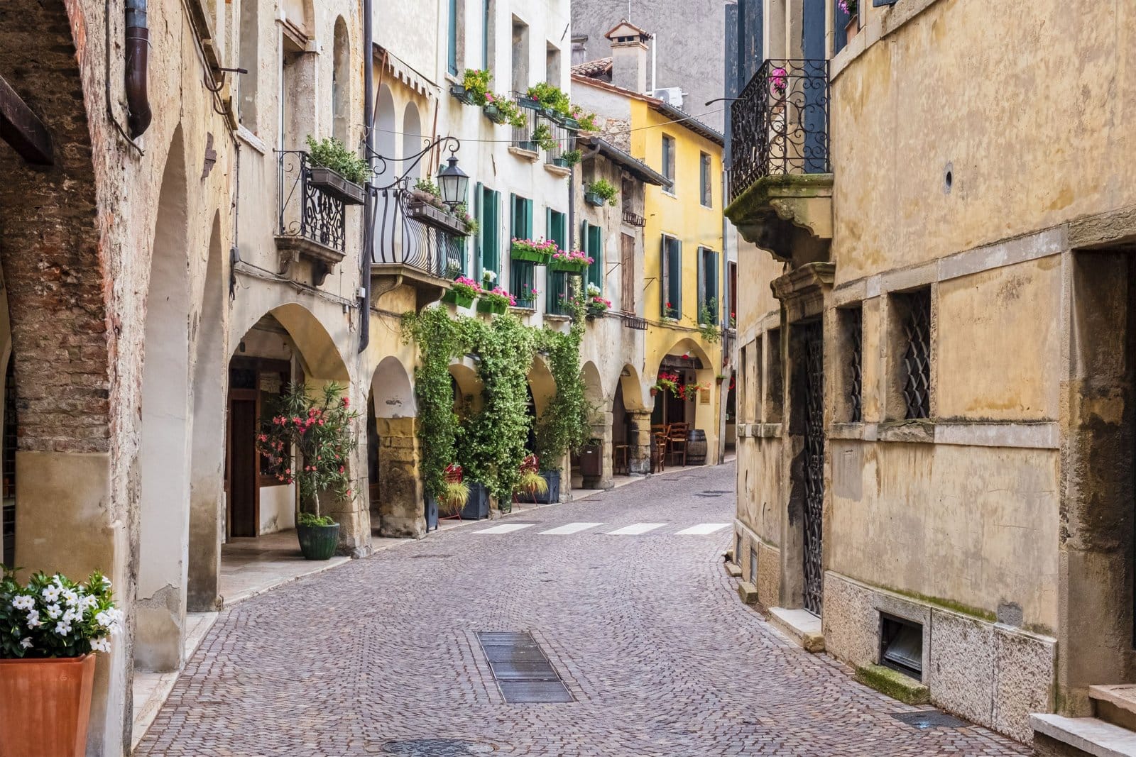 10-byer-af-menneskelig-størrelse-i-veneto