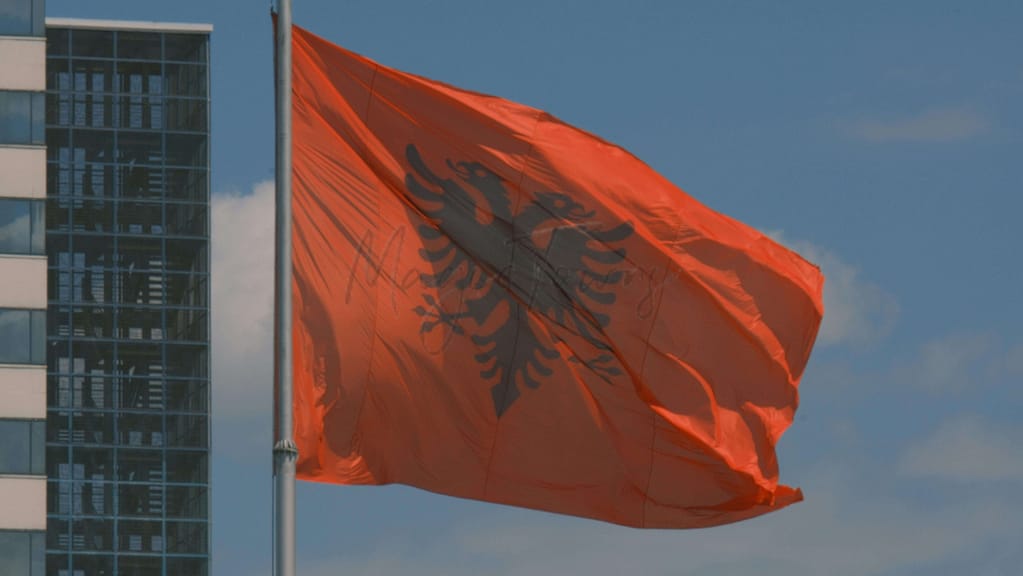 Albaniens uafhængighedsdag: Hvad du har brug for at vide 5 Det albanske flag