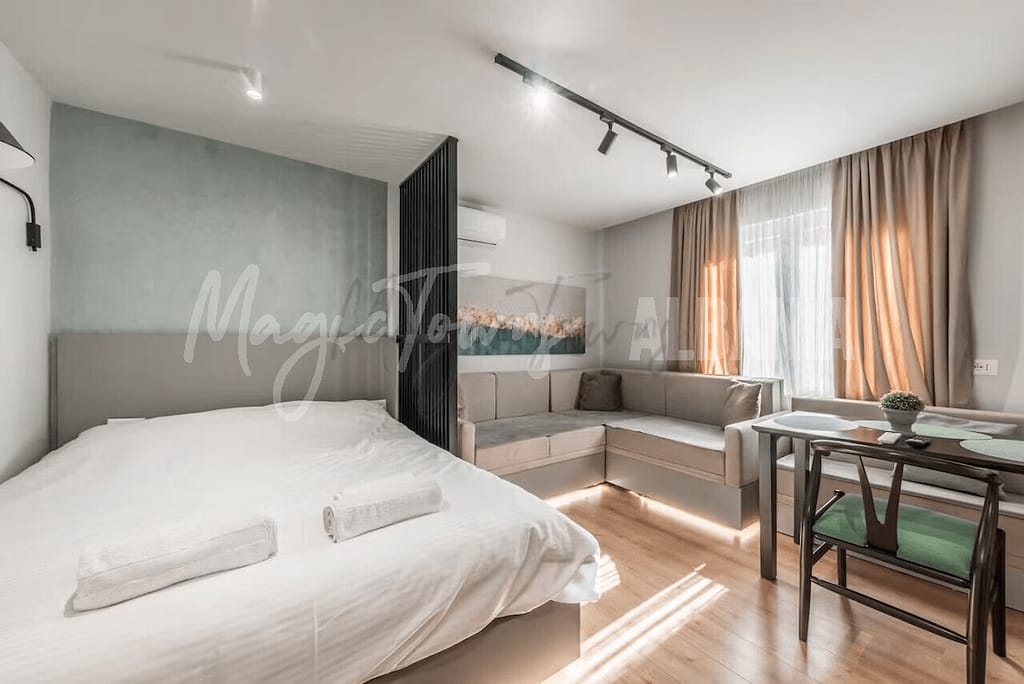 7 fantastiske lejligheder i Tirana til leje for under $45/nat 12 Pazari i Ri - Hyggeligt studio