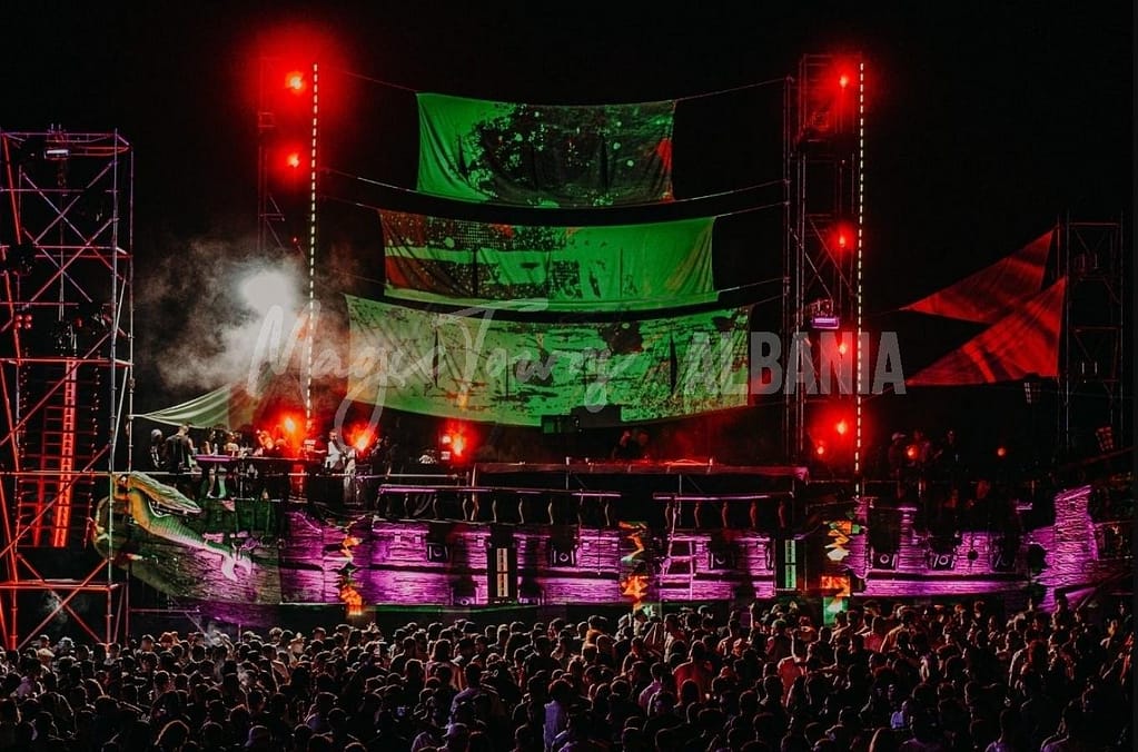 vita notturna albania discoteche