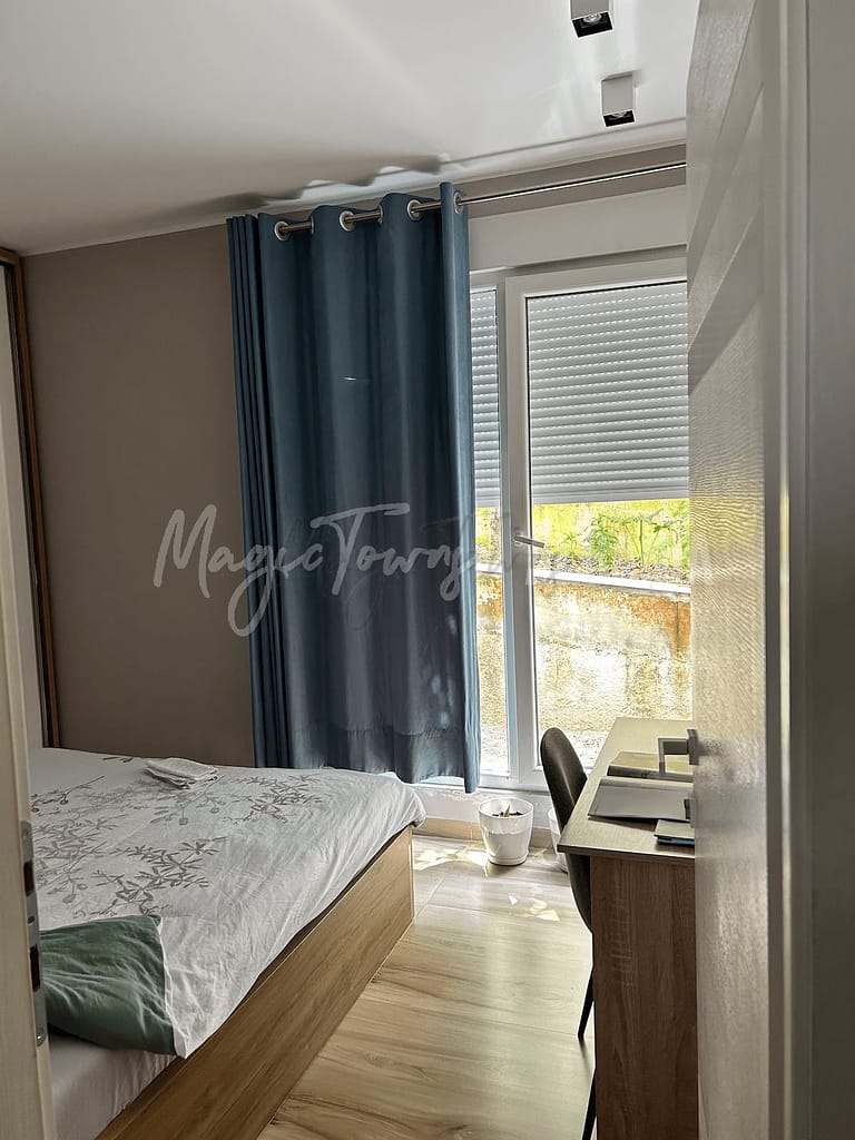 7 superbes appartements à louer à Tirana pour moins de $45/nuit 16 Charmant appartement près du lac de Tirana