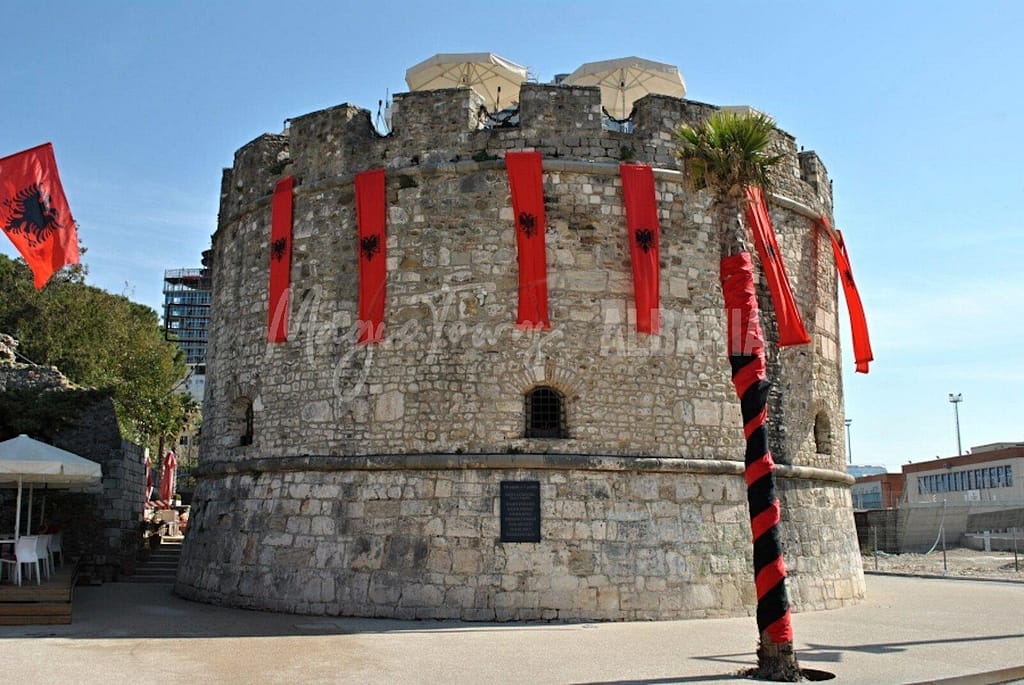 Giorni di festival in Albania