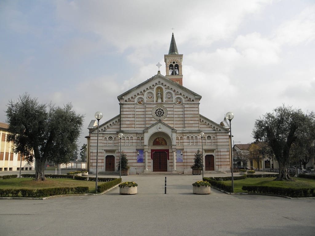 Paese