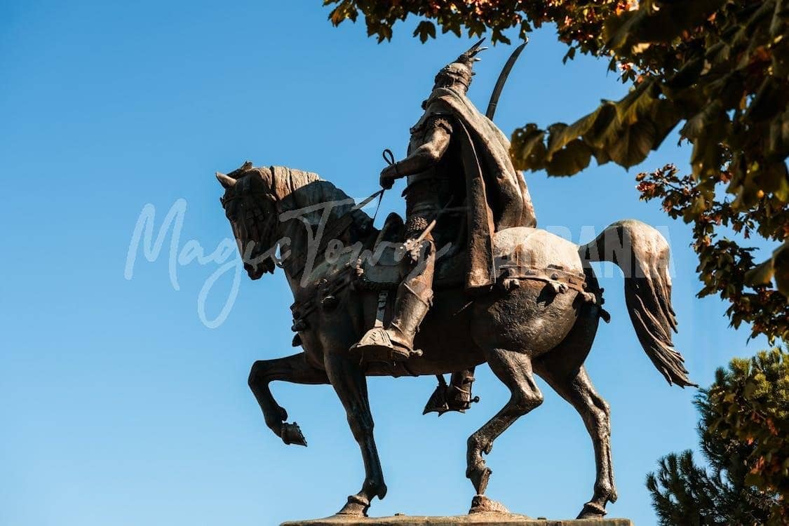 Statua di Skanderbeg