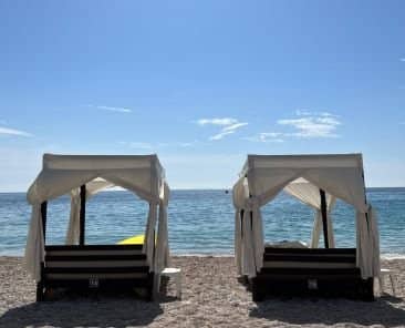 Spiagge economiche nel sud dell'Albania