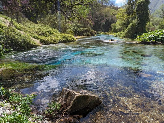 albanien i april