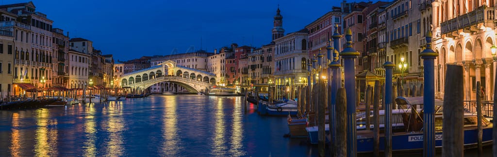 Romantic Cities In Veneto For Couples In Spring 8
