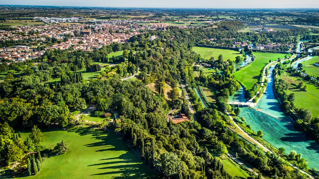 I migliori posti dove vivere in Italia vicino a un lago 9 Vivere in Italia vicino a un lago