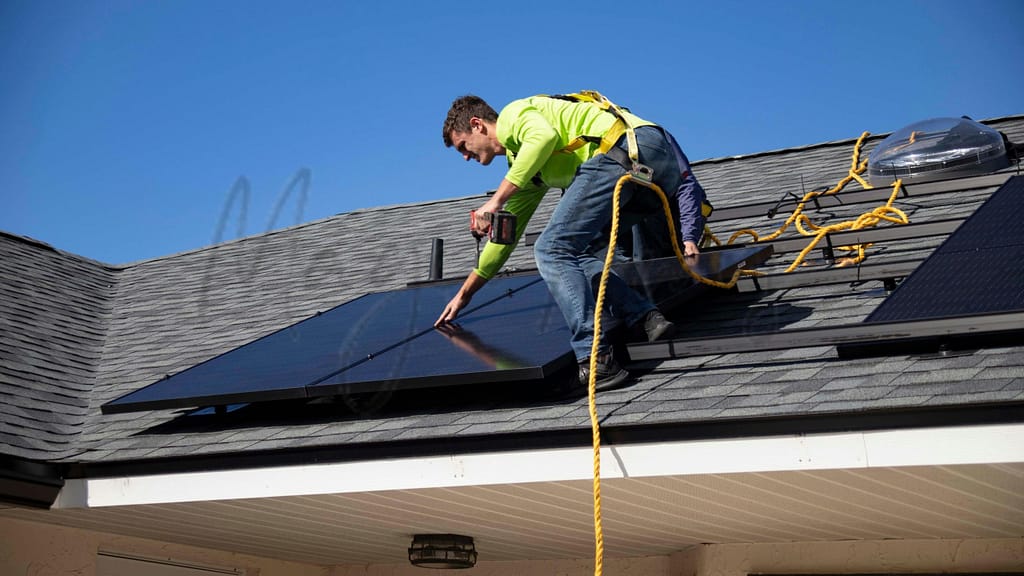Italy’s New Solar Rules For Renovations: What Changes And How Much It Will Cost You