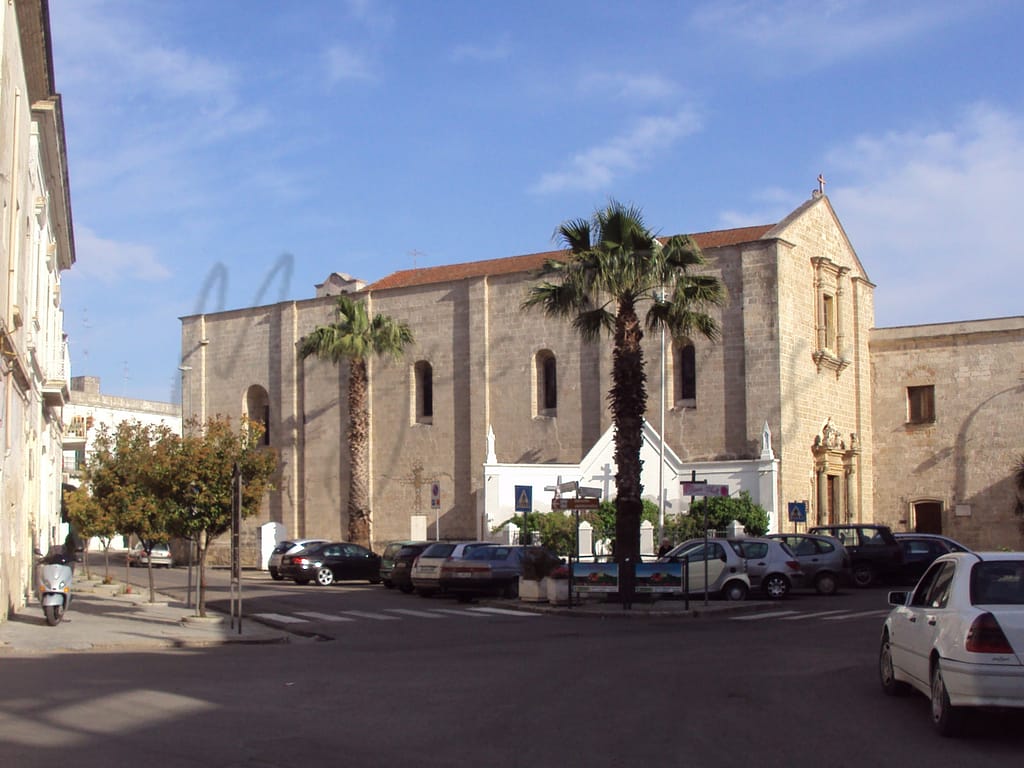 Leverano