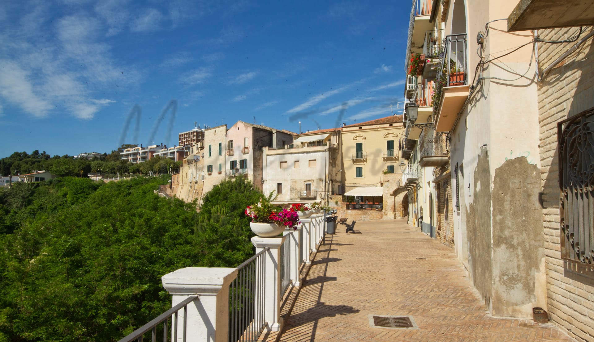 best-places-to-live-in-abruzzo-10-minutes-hospital