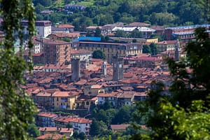 Cuorgnè i Piemonte Italien