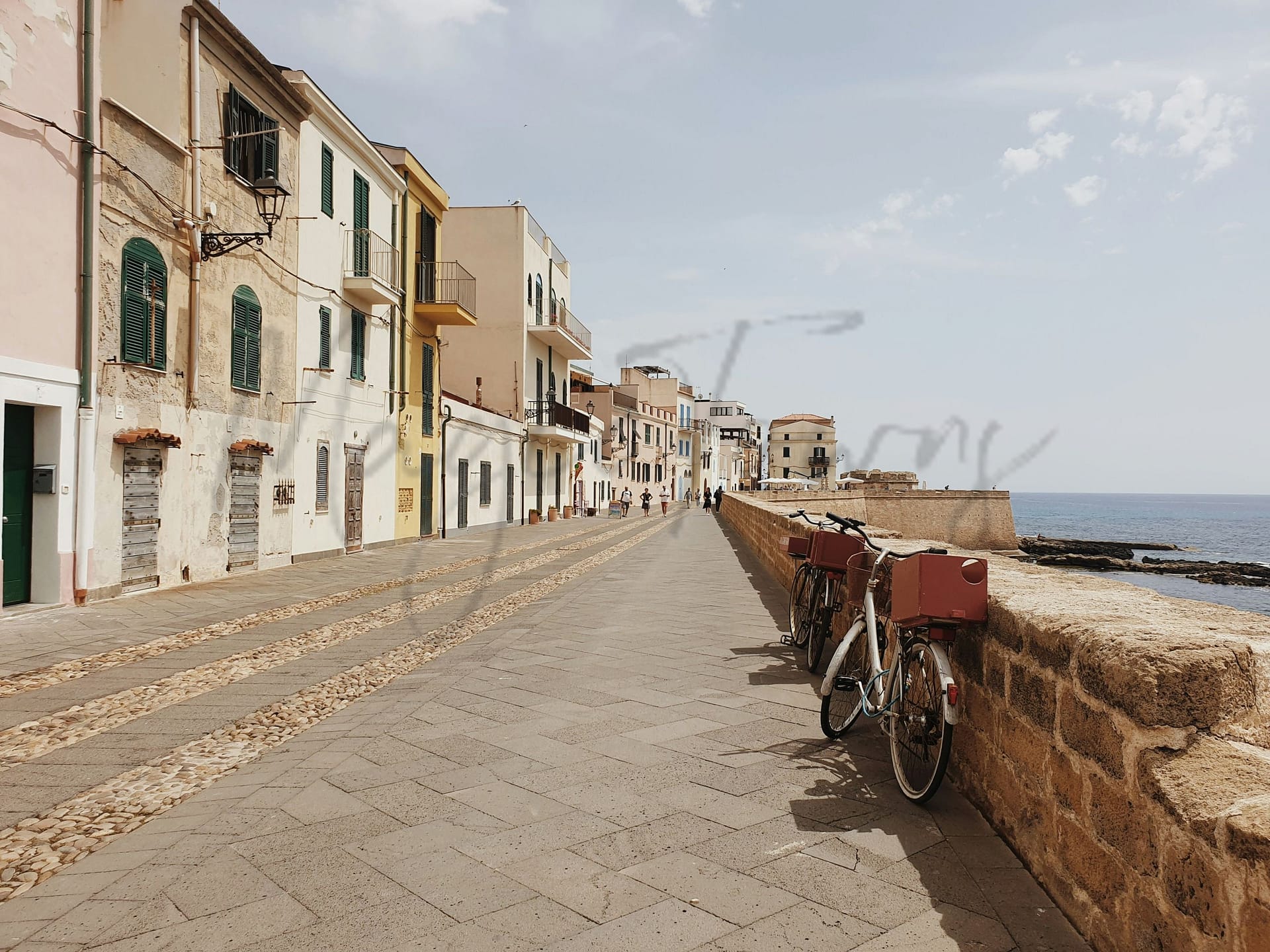 5 beliebte italienische Städte, die im Sommer besonders beliebt sind, aber das ganze Jahr über lebenswert sind 9 Beliebte italienische Städte
