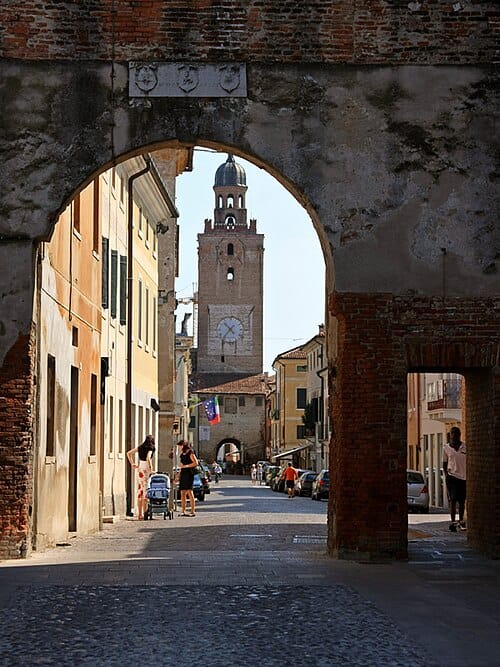 5 Italian Towns With Strong Internet Connectivity 11 Castelfranco veneto