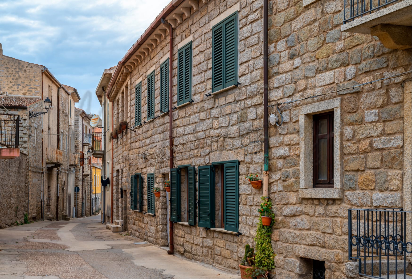 7% Skattebyer på Sardinien nær havet 12 7% skat byer i sardinien