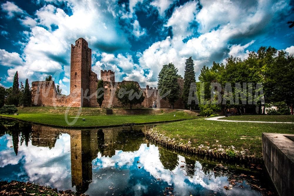 9 charmantes villes fortifiées de Vénétie à explorer 3 Noale Italie