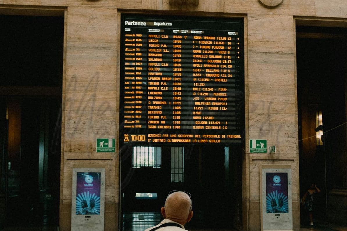 How To Travel By Train In Italy (And Save Money) 7 Train in italy